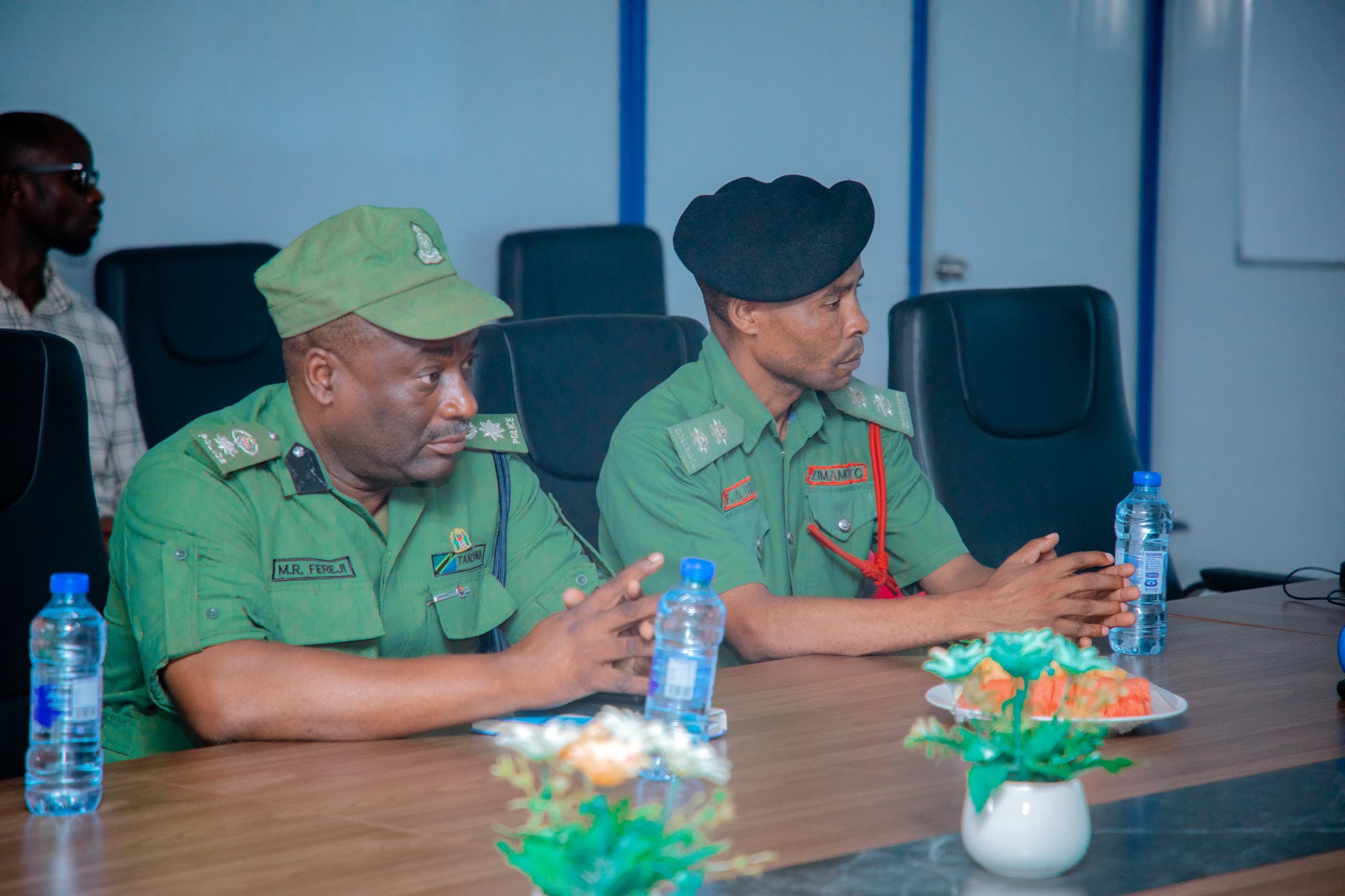 当地消防局局长